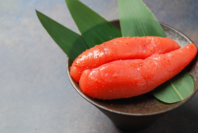 Which of the following is mentaiko, a specialty product from Fukuoka made with fish roe?